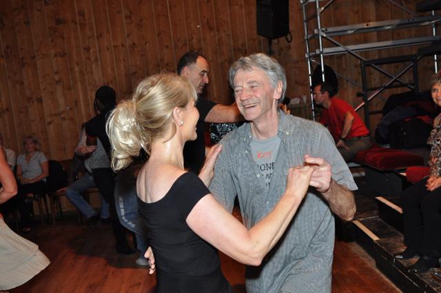 min 2012 11 11 station danse 084